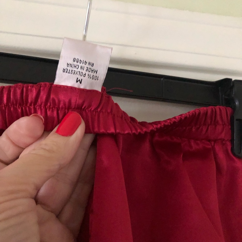 Reflections - Red Moon Pjs - Picture 6 of 6